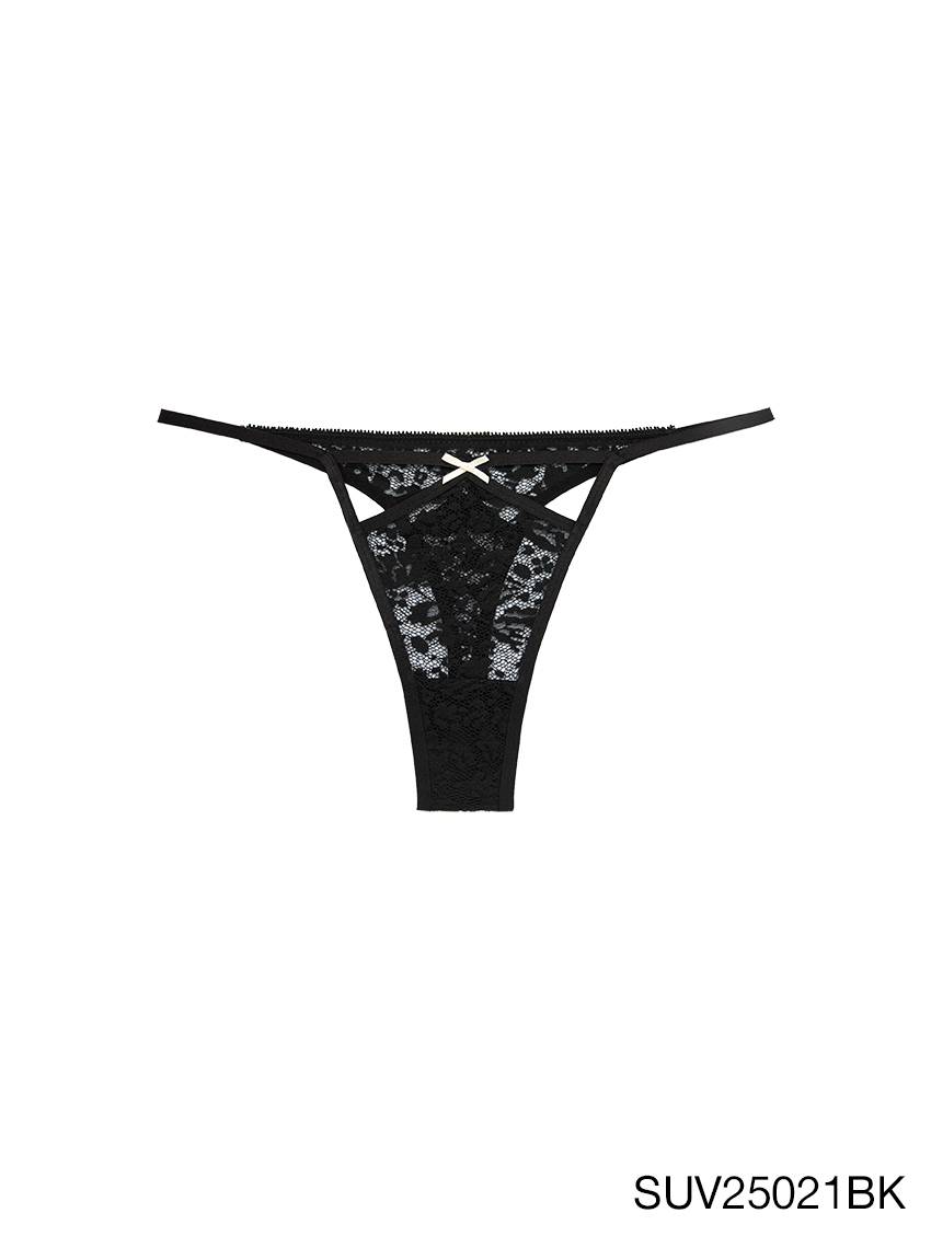 Mad Moiselle AW 25 | Main Character กางเกงในทรงตอง