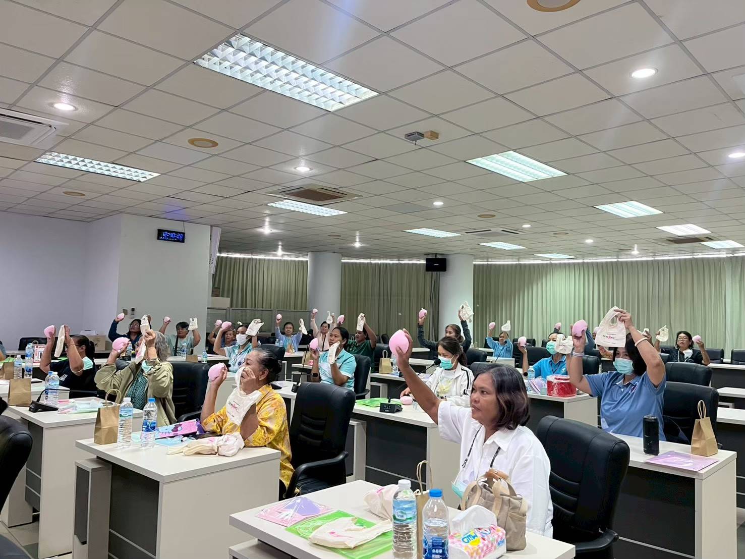 ซาบีน่า สานต่อการสนับสนุนกิจกรรม “เย็บเต้า เย็บใจ” เป็นปีที่ 2 ส่งมอบเต้านมเทียม 100 เต้าแก่ผู้ป่วยในชุมชนนครสวรรค์ 3